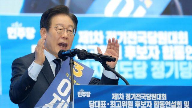 이재명 “사람 대체 AI 로봇 시대…기본소득 준비해야”