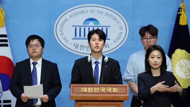 민주당 