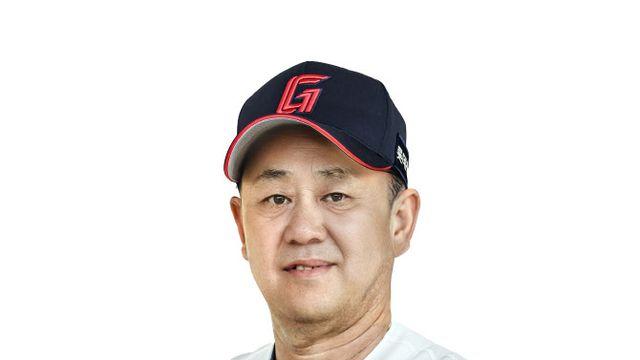 '전 1차지명' 강성우, 24년 만에 배터리코치로 친정 롯데 컴백