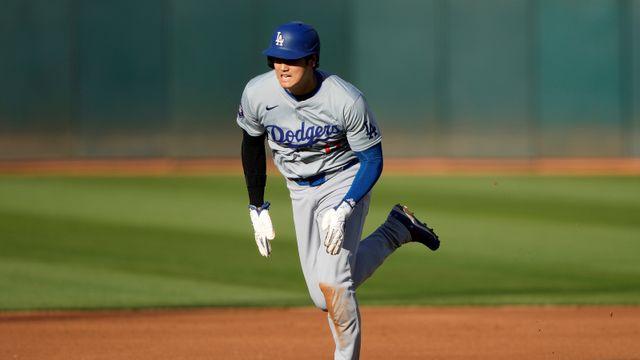 오타니, OAK전 3도루...개인 1호·시즌 1호·아시아 타자 최초 30-30클업 가입