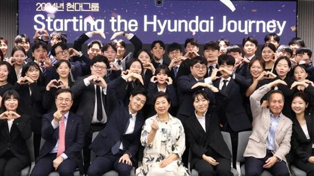 현대 현정은 회장, '감성 경영'...계열사 전 직원에 보양식 선물 20년째