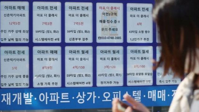 서울 아파트 전셋값, 1년 7개월 만에 평당 2400만원↑…