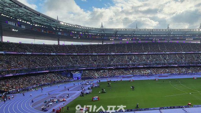 8만명 넘는 관중들, 우상혁은 더 설렌다…“대한민국 선수로서 자랑스럽게 뛰겠다” [2024 파리]