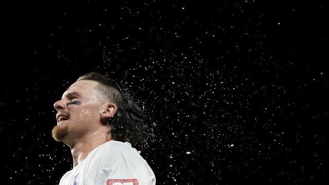 '10루타 쾅' 바윗주, FWAR 8.0 '혼돈의 MVP 레이스'