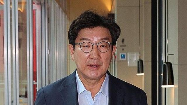 권성동 