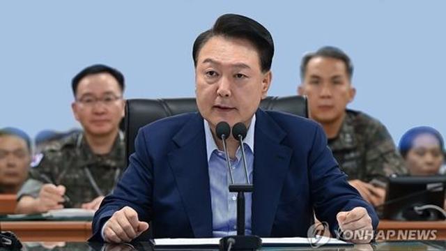 尹대통령 지지율 33.6％…국민의힘 37.8％·민주당 36.8％[리얼미터]