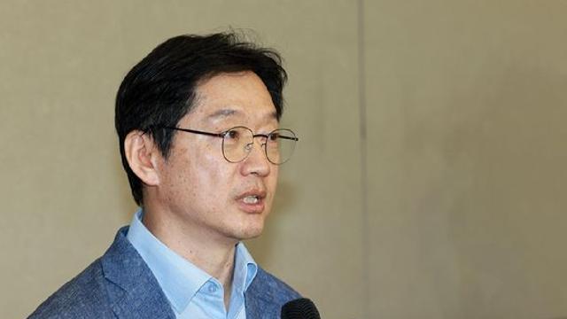 尹, '드루킹 댓글 조작' 김경수 복권…광복절 특별사면안 재가
