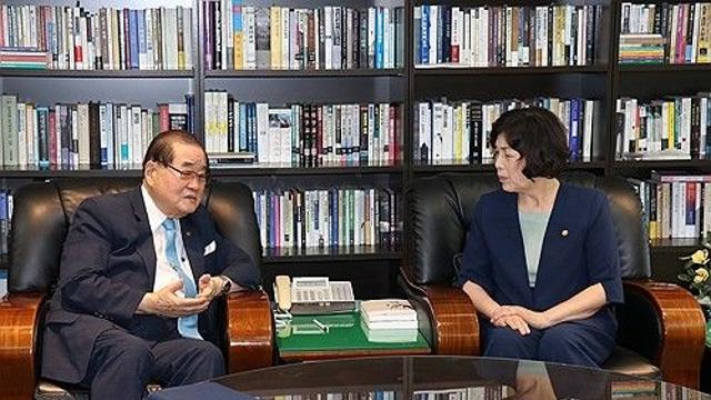 보훈장관이 설득 나섰지만…이종찬 