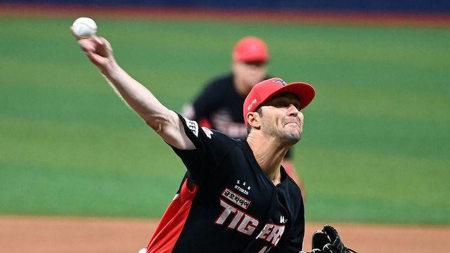 '30-30 도전' 김도영, 홈런 아닌 도루만 하나 더 나왔네…'네일 3전 4기 10승' KIA, 키움에 2-0 신승 [고척:스코어]