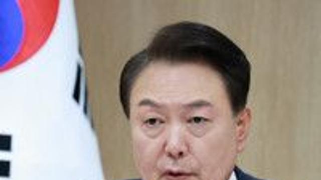 尹, 김경수 전 지사 등 특별사면·복권안 재가