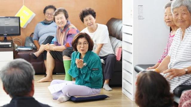 [안성시] 김보라 안성시장, 폭염 속 무더위쉼터 지정 경로당 현장점검