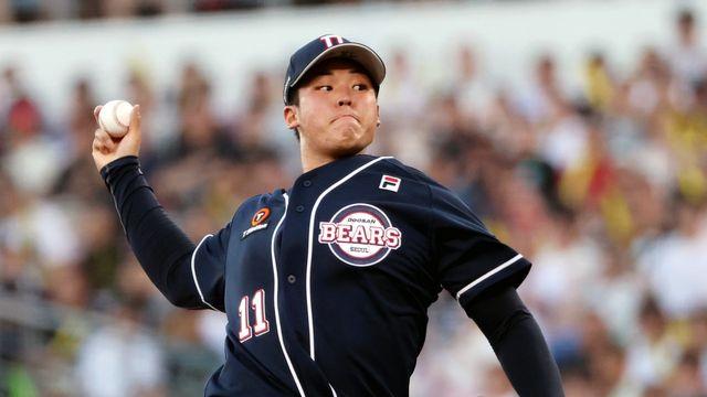 “광복절에 일본인 선발투수”… 문제 있다 vs 문제 없다 SNS서 뜨거운 논쟁