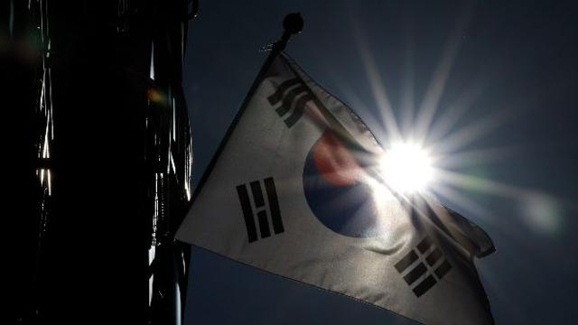 [오늘 날씨] 광복절에도 '폭염' 속 소나기… 제주 많은 비