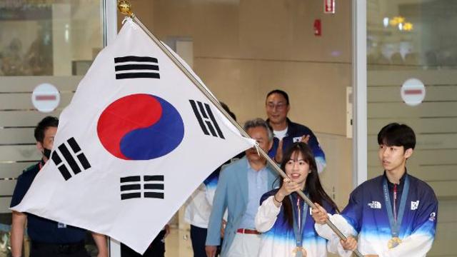파리올림픽 선수+지도자 포상금 15억원 받는다… 신규 대상자 23명