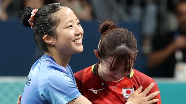 신유빈과 '최고의 명장면' 만든 일본 선수의 귀국 후 발언에 전 세계 '발칵'