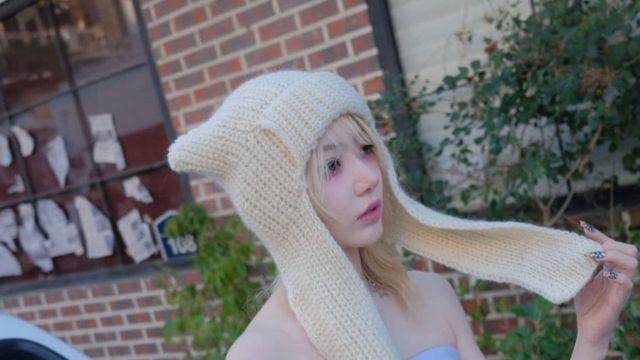르세라핌 사쿠라, 독특한 패션으로 개성 넘치는 매력 발산