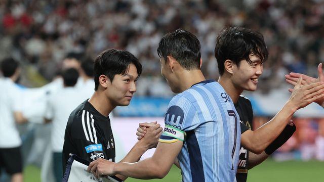 손흥민, 양민혁에게 경고했다…“EPL은 매일 네 자리 차지하려는 선수 있다”