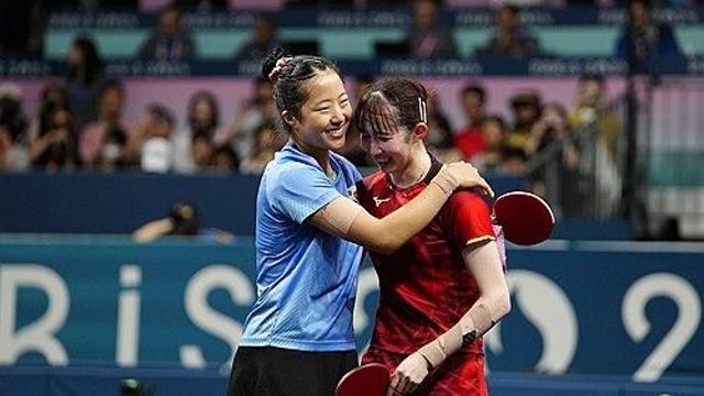 신유빈이 안아준 日 선수, '가미카제 찬양' 논란…中도 반발→