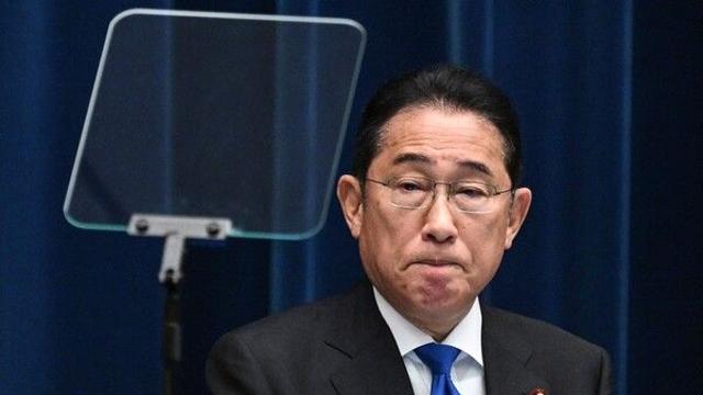 [이슈] 기시다, 총리 연임 포기.. 20%대 지지율 퇴진 압박에 결국 물러난다