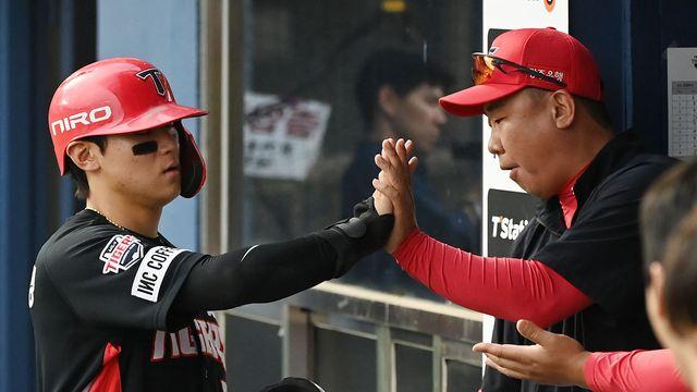 김도영의 '팀 퍼스트' 마인드…꽃감독 극찬 