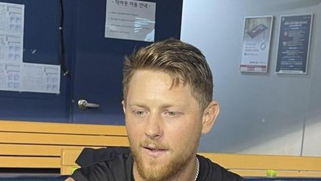 'KBO 첫 승' KIA 라우어 