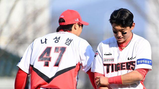 '국가대표 외야수'도 인정한 김도영 잠재력…