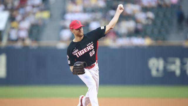 KIA 이범호 감독이 4회까지 97구 던진 라우어를 5회에도 올린 이유