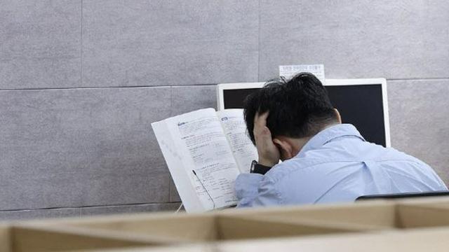 “원하는 회사가 없어요”…‘그냥 쉬는’ 청년 역대최대