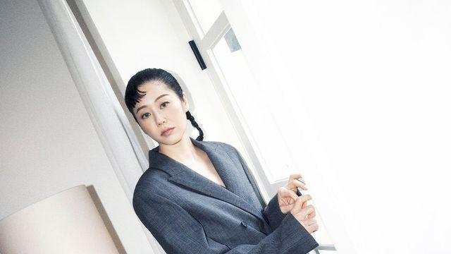 고현정, 새로운 느낌의 패션 화보 공개