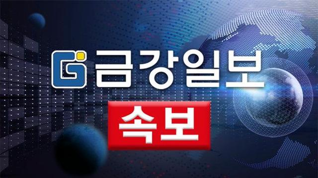 [속보] 북한군 1명, 강원서 도보 귀순