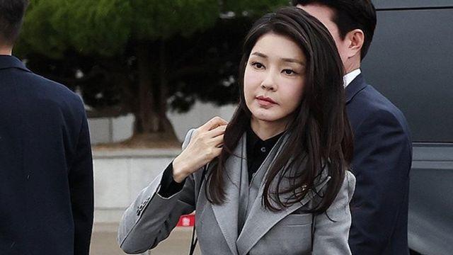 검찰 '김여사 명품백 수수 의혹' 수사 종결…무혐의 결론