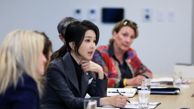 [18면] 검찰, 김건희 명품백 의혹 무혐의 결론…수사심의위 변수