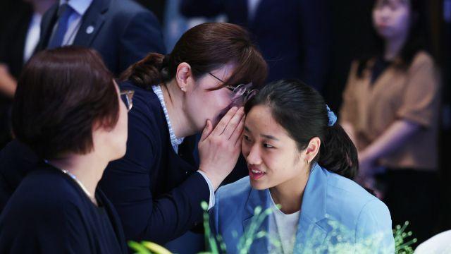 '작심 발언' 안세영, 이번엔 화해 손짓? 