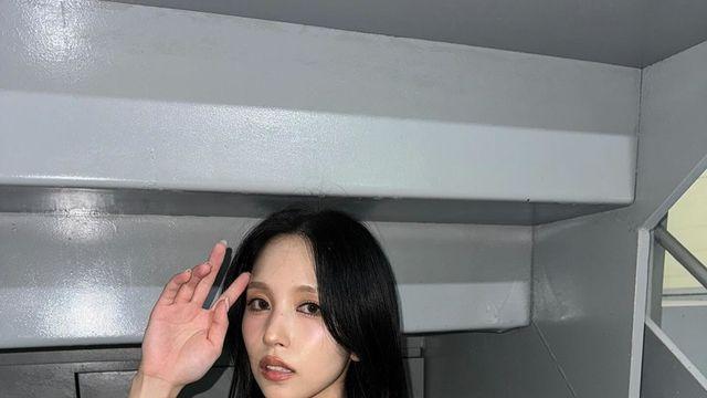 트와이스 미나, 고혹적인 분위기로 시선 집중…모던한 스타일링 완성