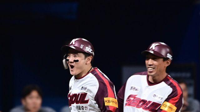 최주환, 짜릿한 포효