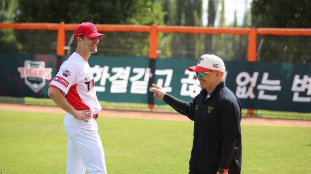 [류선규의 다른 생각] 지금은 트레이너도 거액으로 스카우트하는 시대