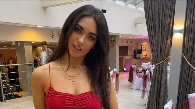 메간 폭스 닮은꼴 女 축구선수 등장에 환호…