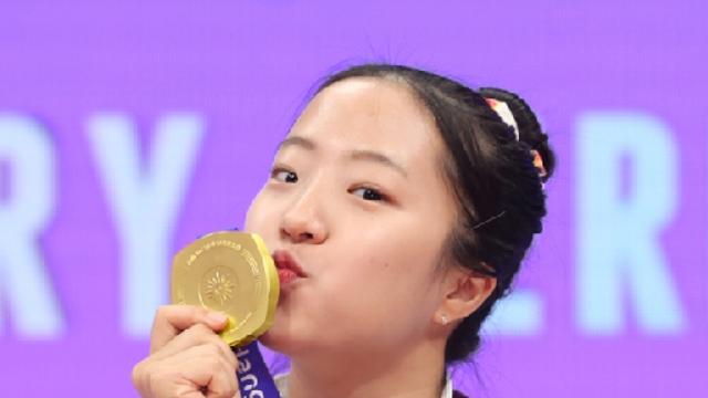 bhc 치킨, 뿌링클 모델로 신유빈 선수 발탁