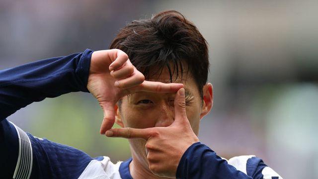 손흥민, ‘멀티골+베스트11’ 맹활약→“선발 자격 없어” 비판 잠재웠는데 오히려 후배 칭찬?