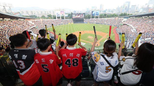 첫 900만 돌파, 무르익는 '가을 야구' 초대박 분위기