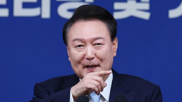 尹 지지율, 전주보다 낮은 '23%'…與 지지율도 '하락'[한국갤럽]