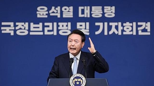 尹대통령 지지율 23%…국민의힘 30%, 민주당 31%[한국갤럽]