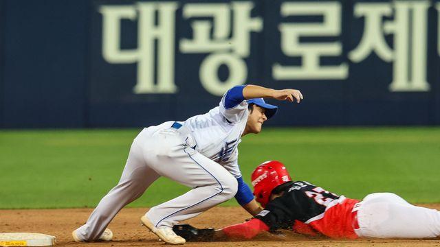 이재현 손목뼈 타박→'신인' 양도근 전격 선발 출전…