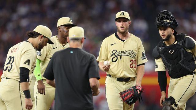 '위기 빠진 역수출 신화' 피OPS 1.125 '선발진 탈락?'