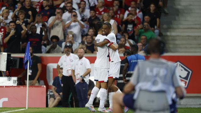 [리그앙 리뷰] 이강인 교체 투입→'미친 드리블' 존재감 발휘... PSG, 릴 3-1 제압하고 선두 등극