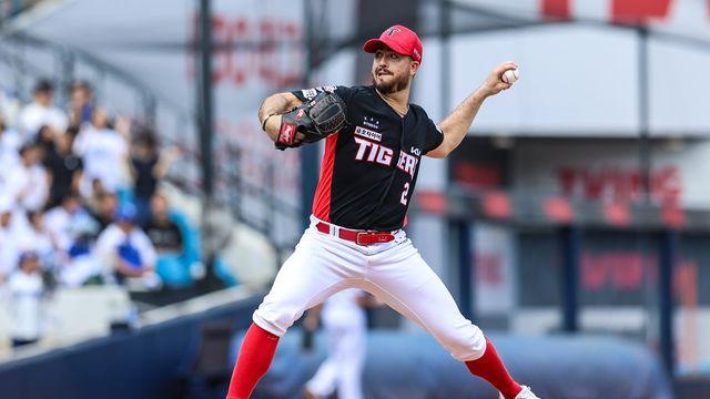 KIA '뉴 페이스' 스타우트 데뷔전 어땠나…삼성전서 '4이닝 6K 5실점' [대구 라이브]