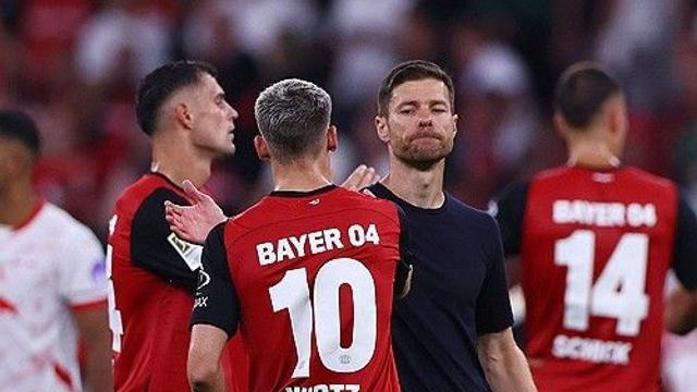 '챔피언' 레버쿠젠, 35경기 무패 마감…2골 먼저 넣고도 역전패