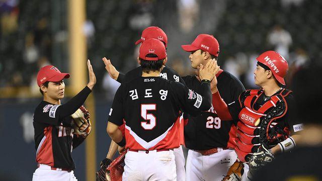 KIA 타선 놀라운 집중력, 5점 차 열세도 문제 없다...