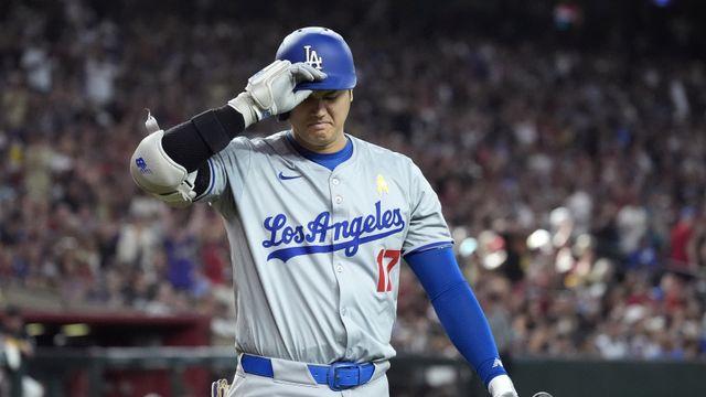 '50-50 도전' 오타니, 라이벌 팀 상대 3삼진 무안타 굴욕...왼손 저격에 3일 연속 당했다