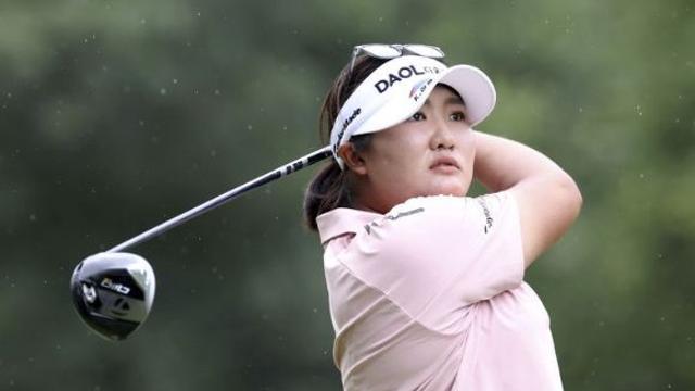 유해란, 연장서 고진영 꺾고 FM 챔피언십 우승 LPGA 투어 2승째